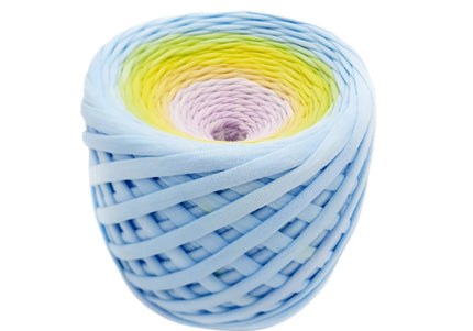 Ar rokām krāsota dzija Nr.1