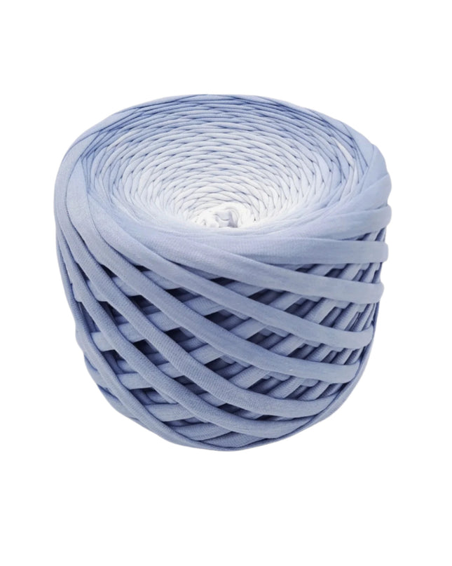 blue hombre tshirt yarn. Hand dyed yarn for crochet baskets