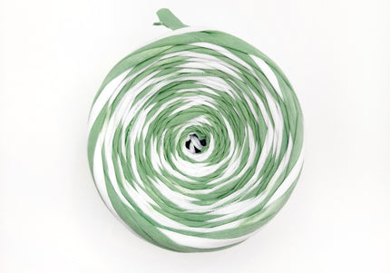 Hand dyed  yarn Nr.18