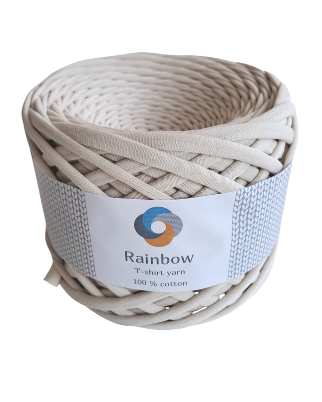 T shirt yarn beige colour. Soft and chunky cotton yarn. Textile yarn for crochet bags
