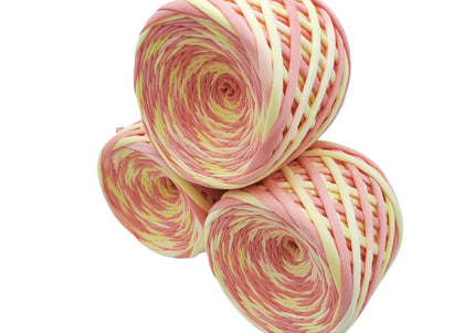 Hand dyed  yarn Nr.22