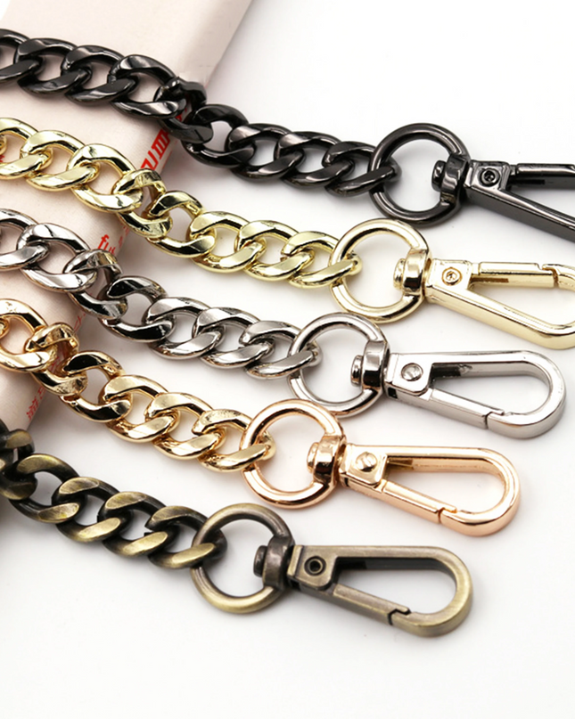 Bag chain with carabiners