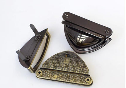 Bag lock triangle form black colour